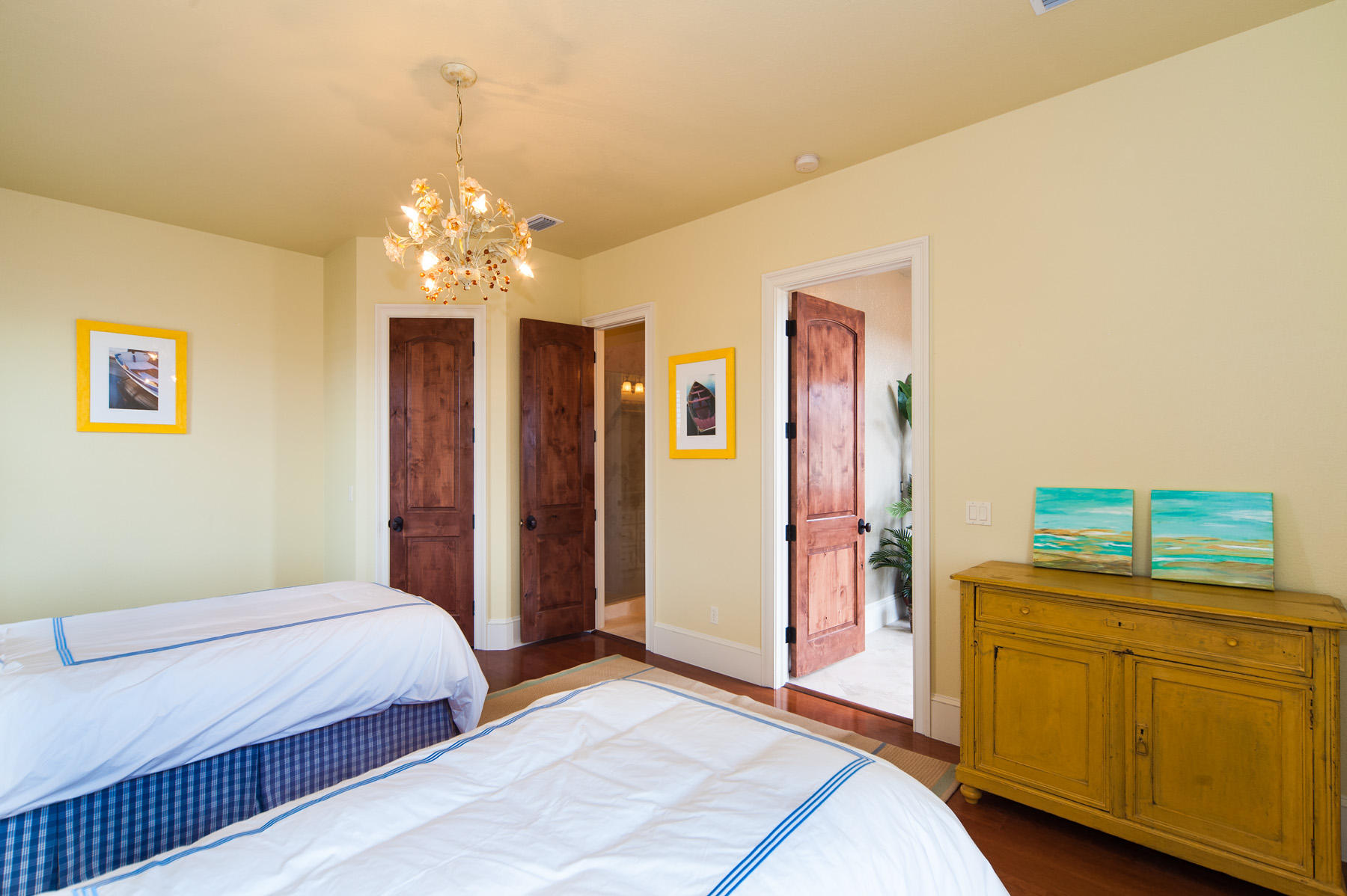 BLUE MOUNTAIN BEACH - Residential