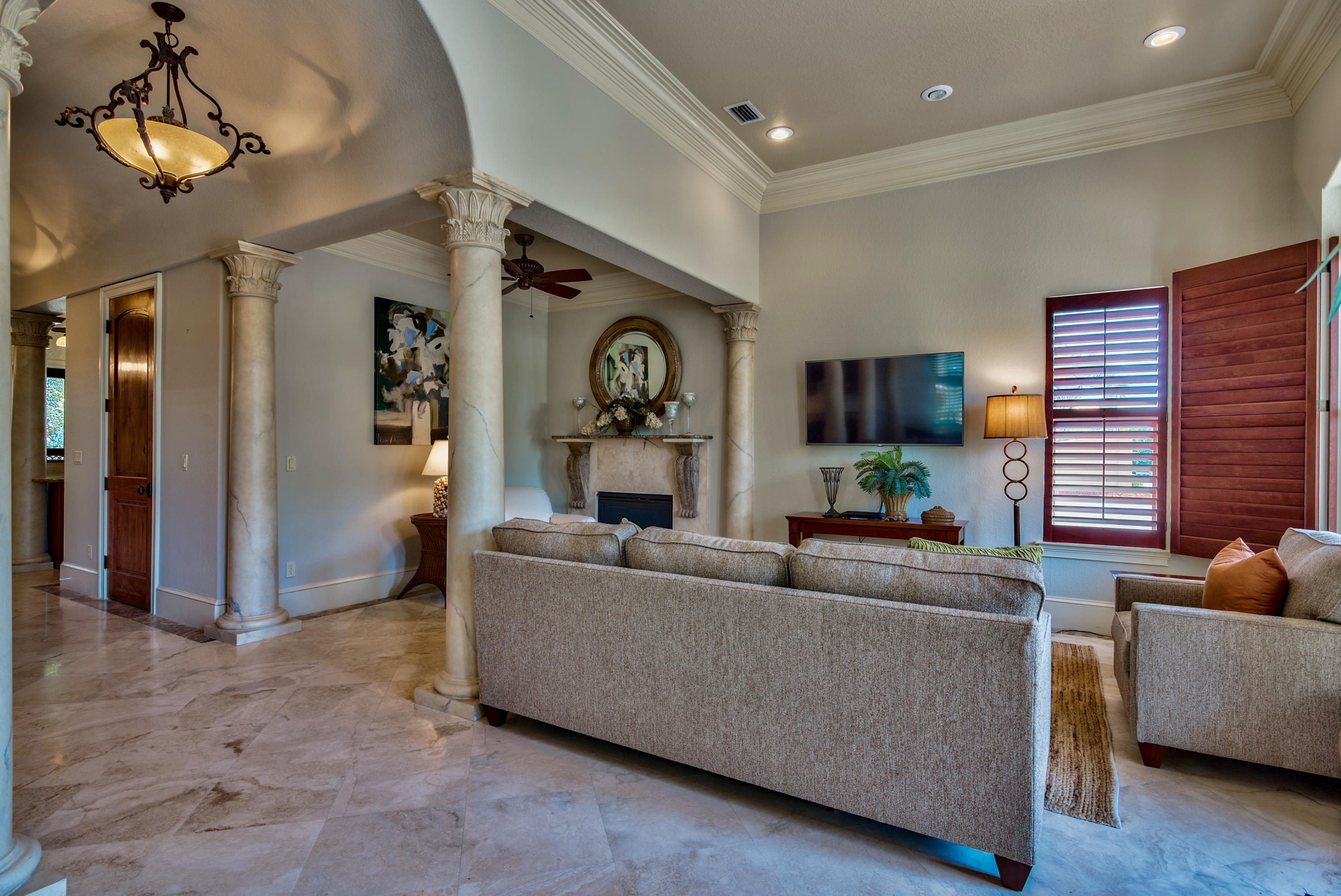 BLUE MOUNTAIN BEACH - Residential