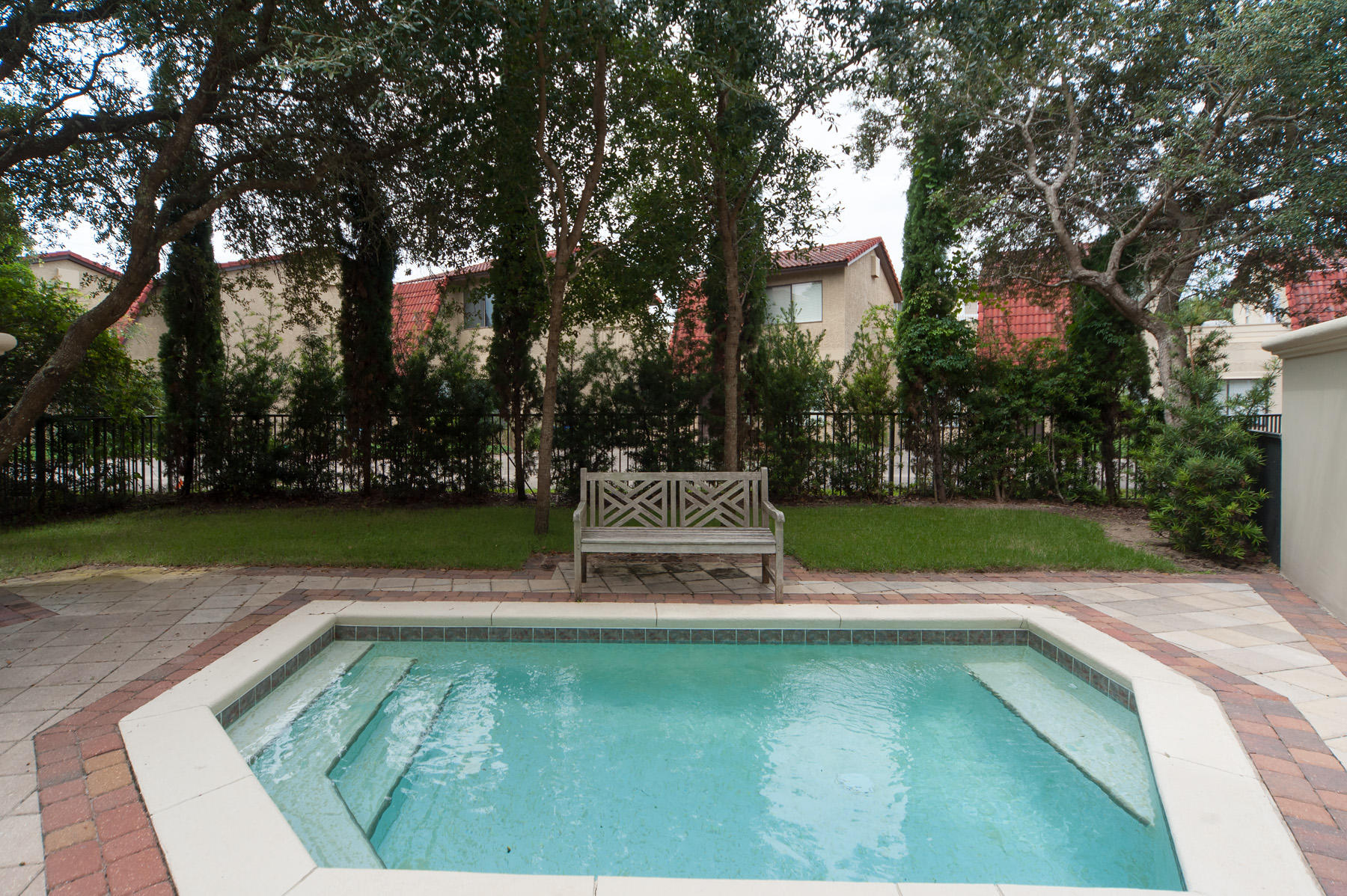 BLUE MOUNTAIN BEACH - Residential