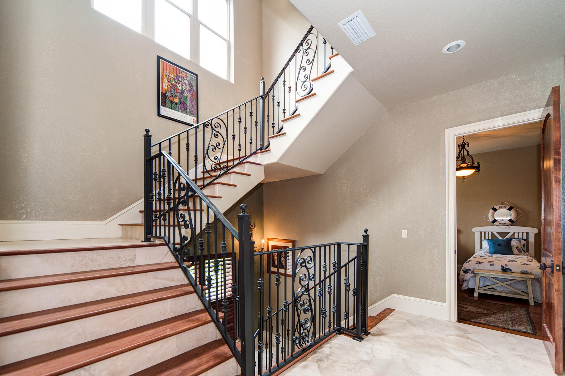 BLUE MOUNTAIN BEACH - Residential