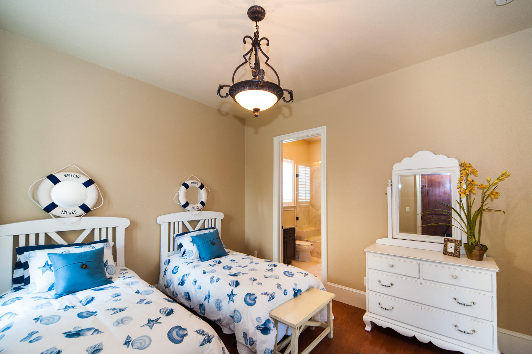 BLUE MOUNTAIN BEACH - Residential