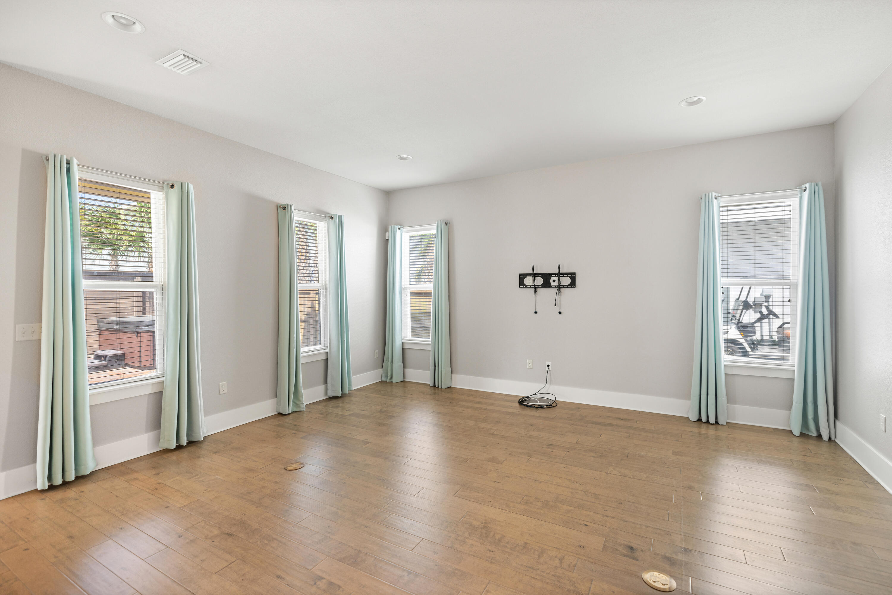 Villas of Frangista - Residential Lease