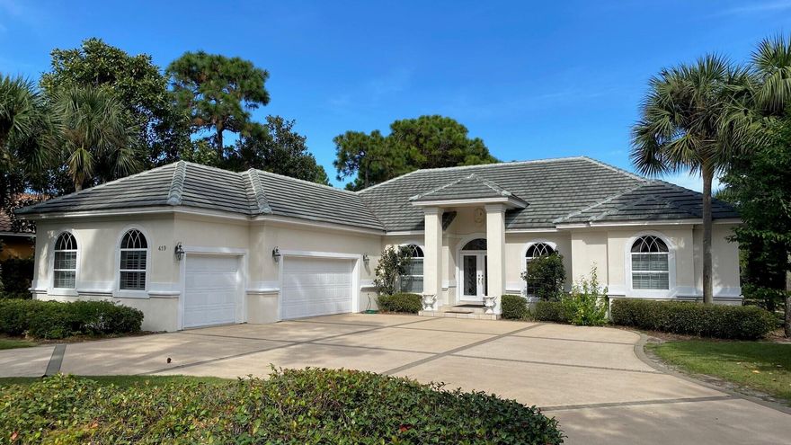 Welcome to 419 Maritime Ct., offering 75ft. of lake front living! Located in the gated golf community of Regatta Bay, this one story home offers 3 bedrooms, 2 full bathrooms, 1 half bath, a study, private pool & hot tub, 2 car garage with additional golf cart garage. Professional pictures and more details to come!