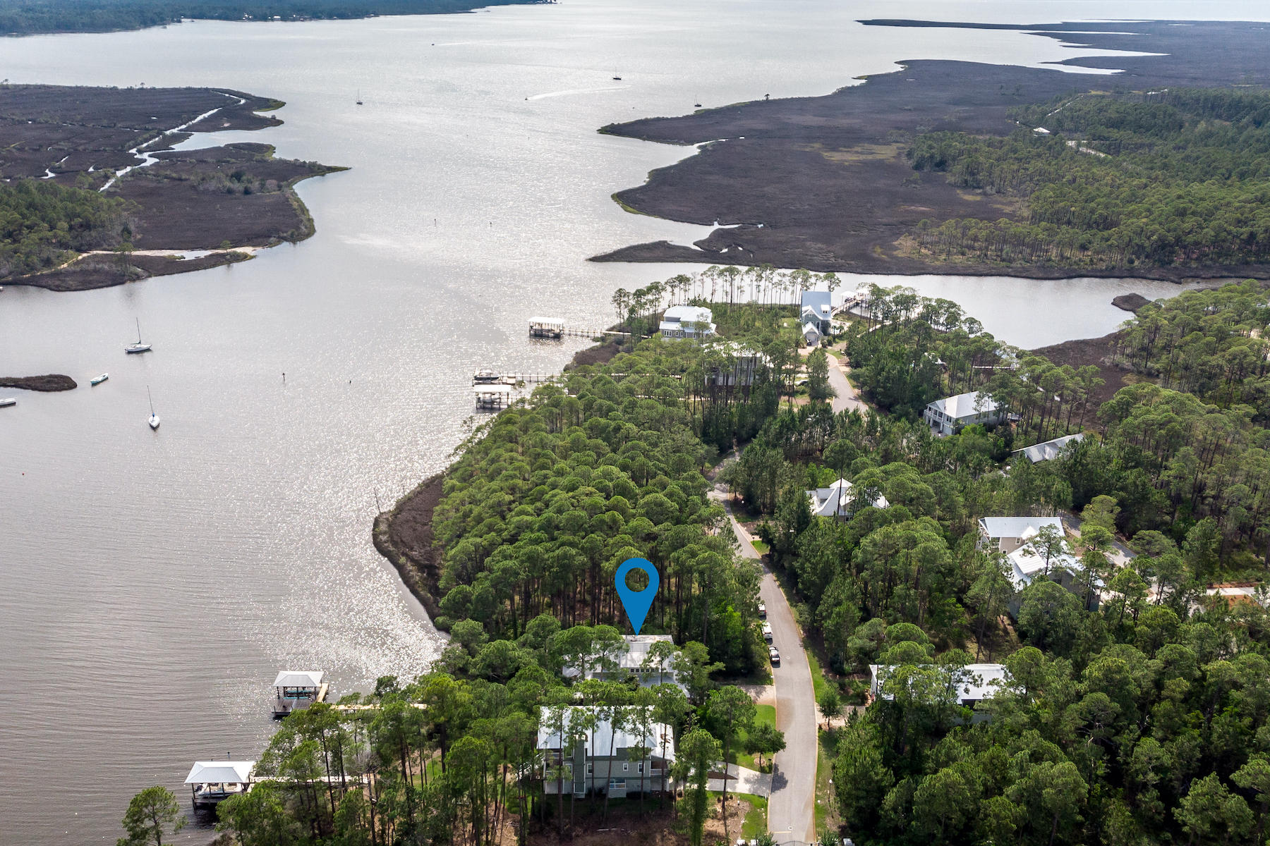 CESSNA LANDING - Residential