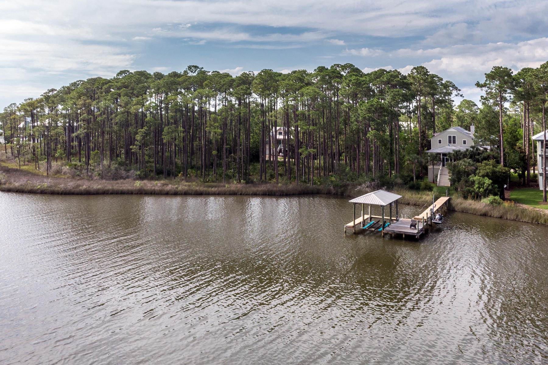 CESSNA LANDING - Residential