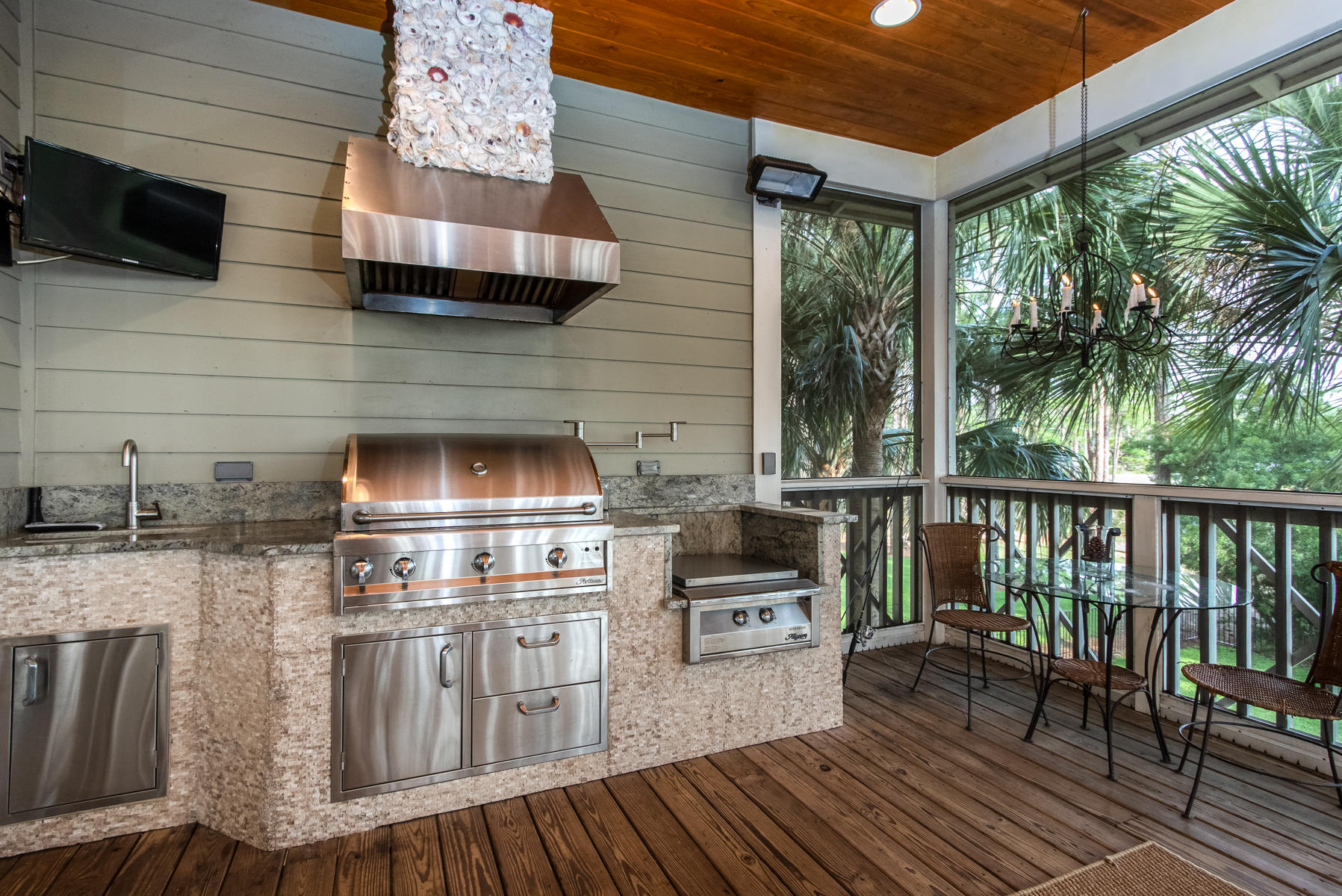 CESSNA LANDING - Residential