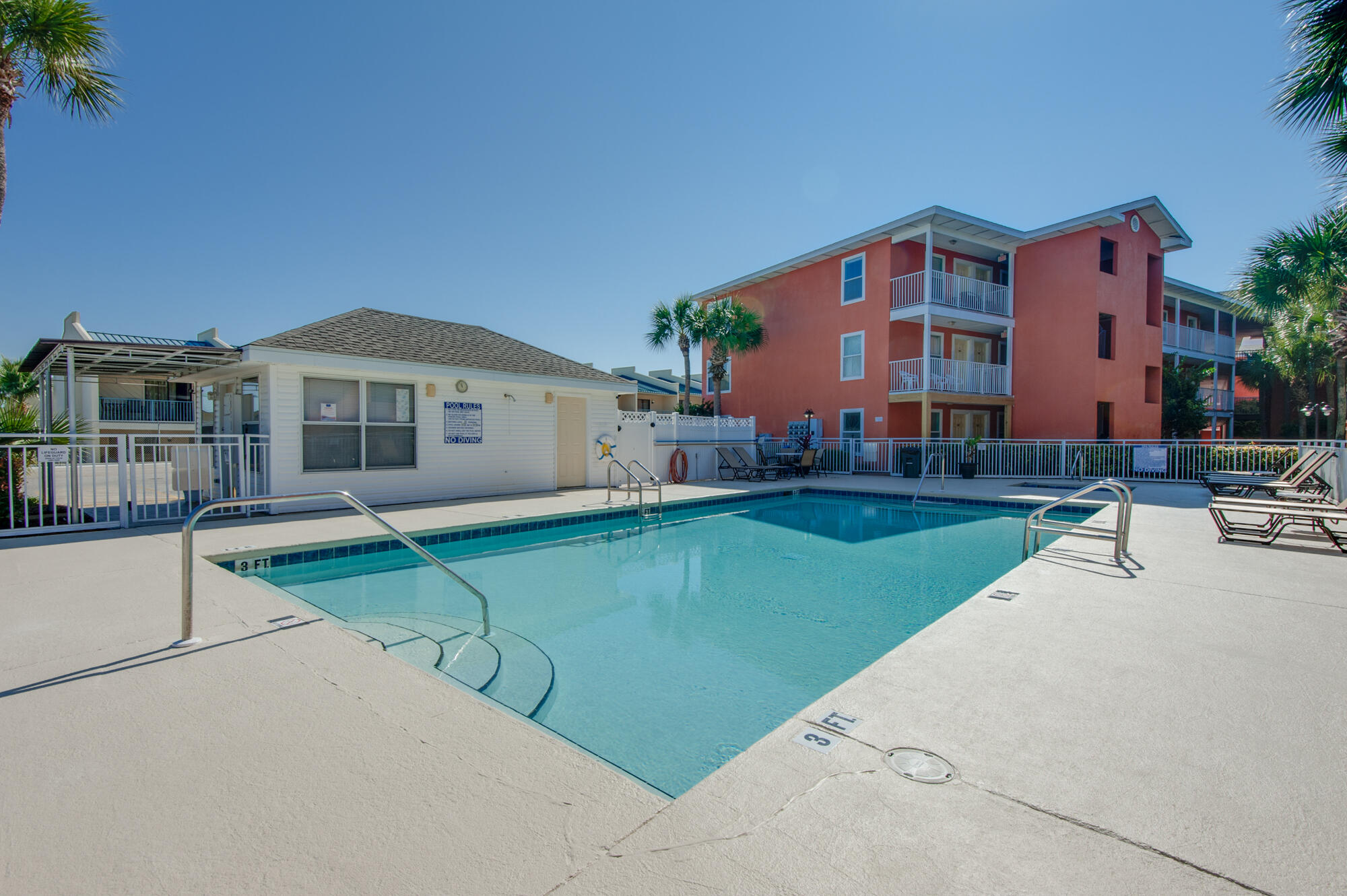 GULFVIEW 2 CONDO PH 2 - Residential