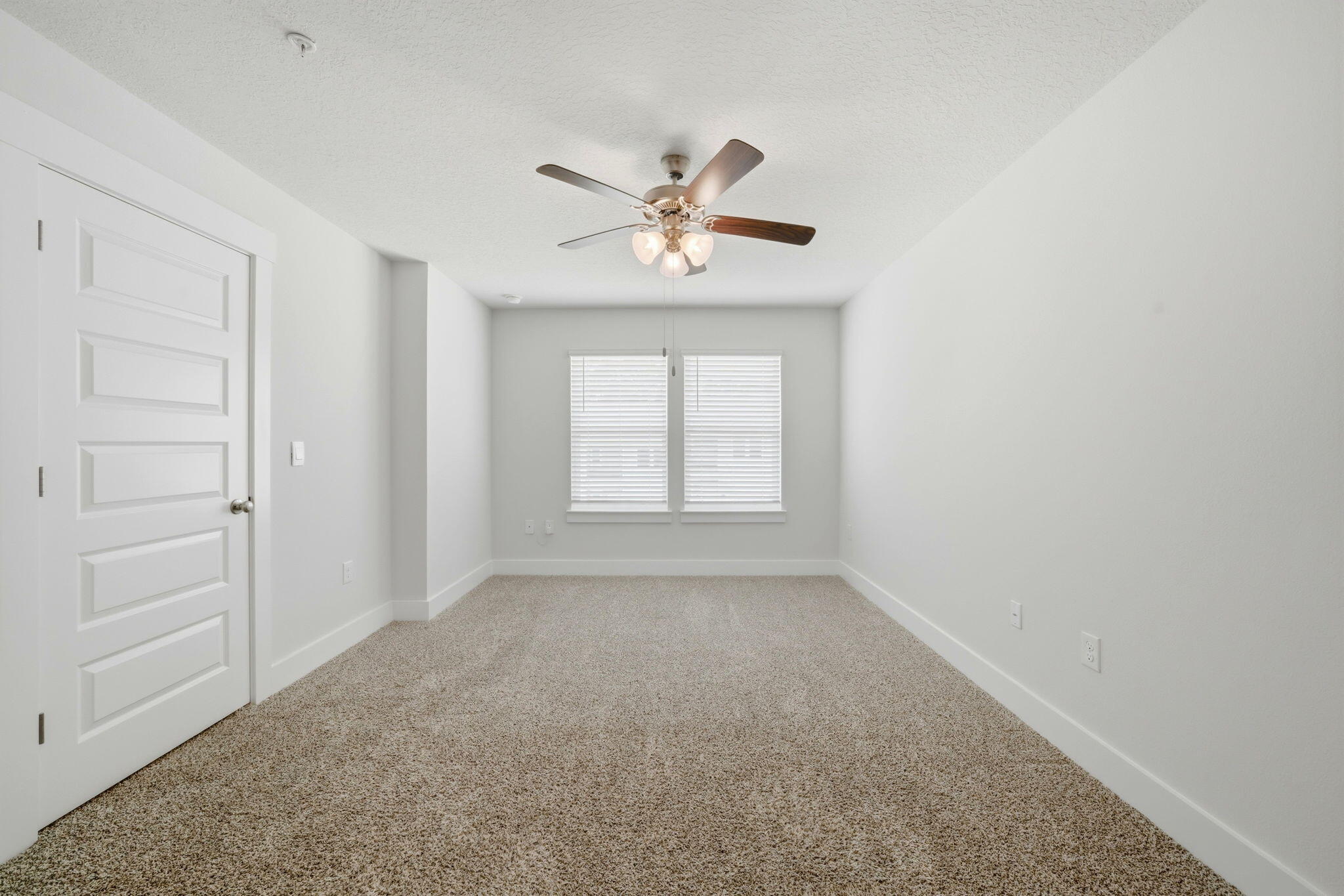 Residence at Nature Creek - Residential