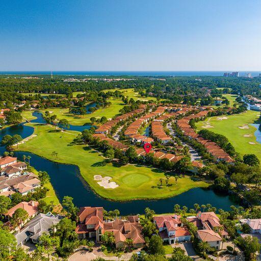 VILLA LAGO - Residential