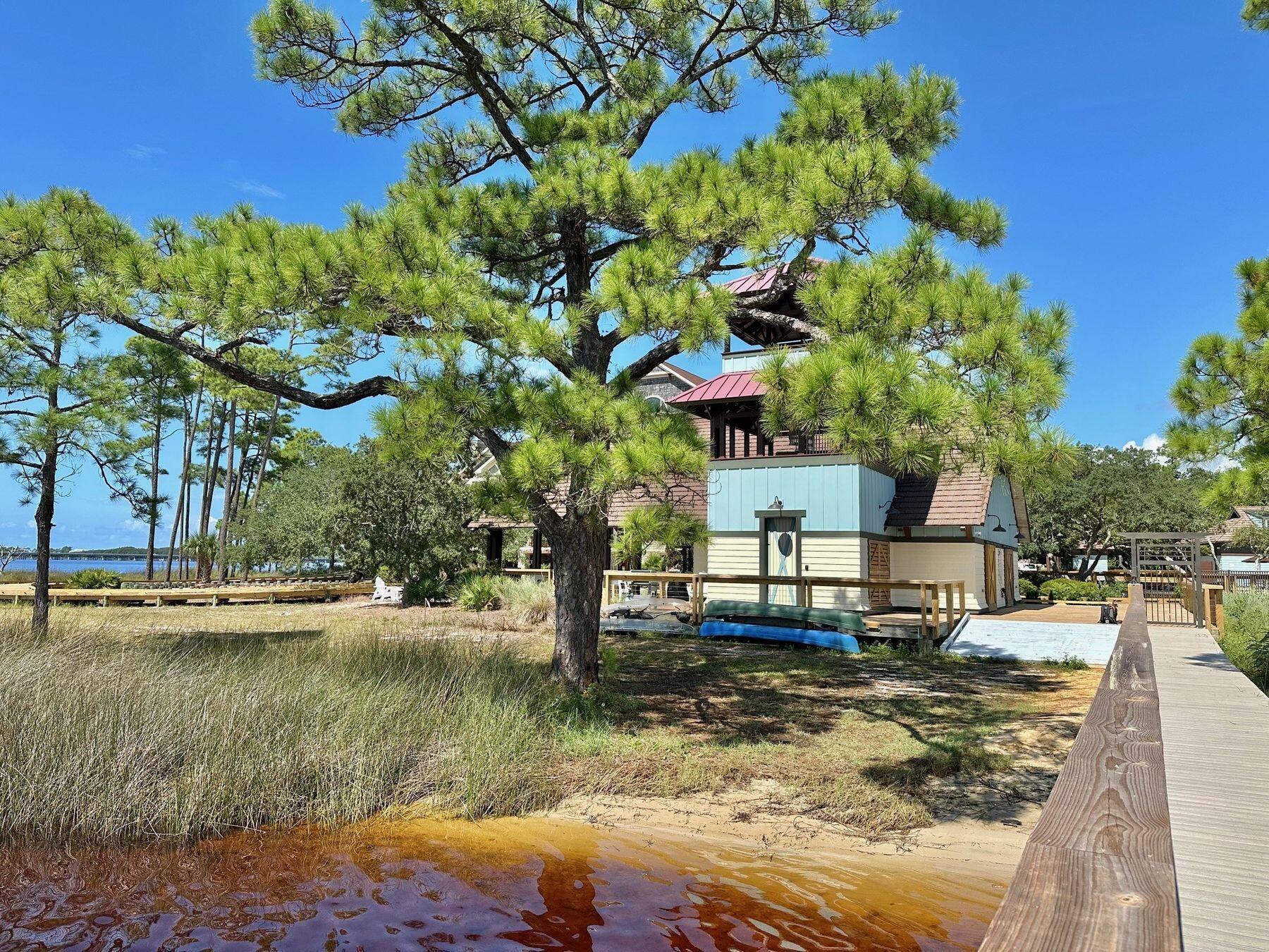 WILD HERON - Residential