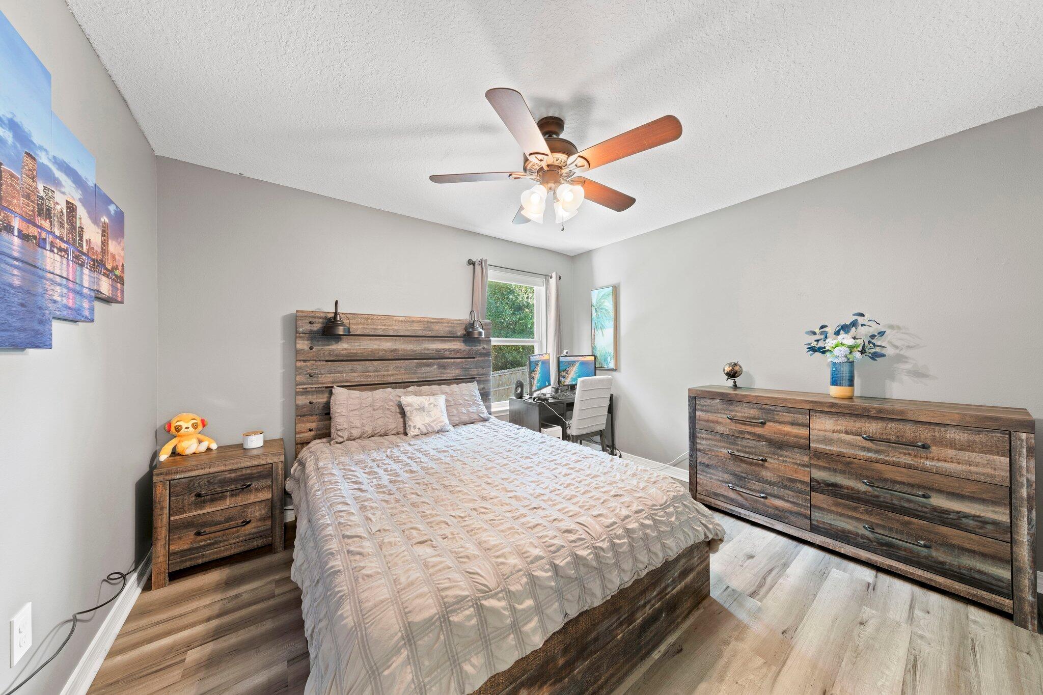 STILLWELL ESTATES - Residential