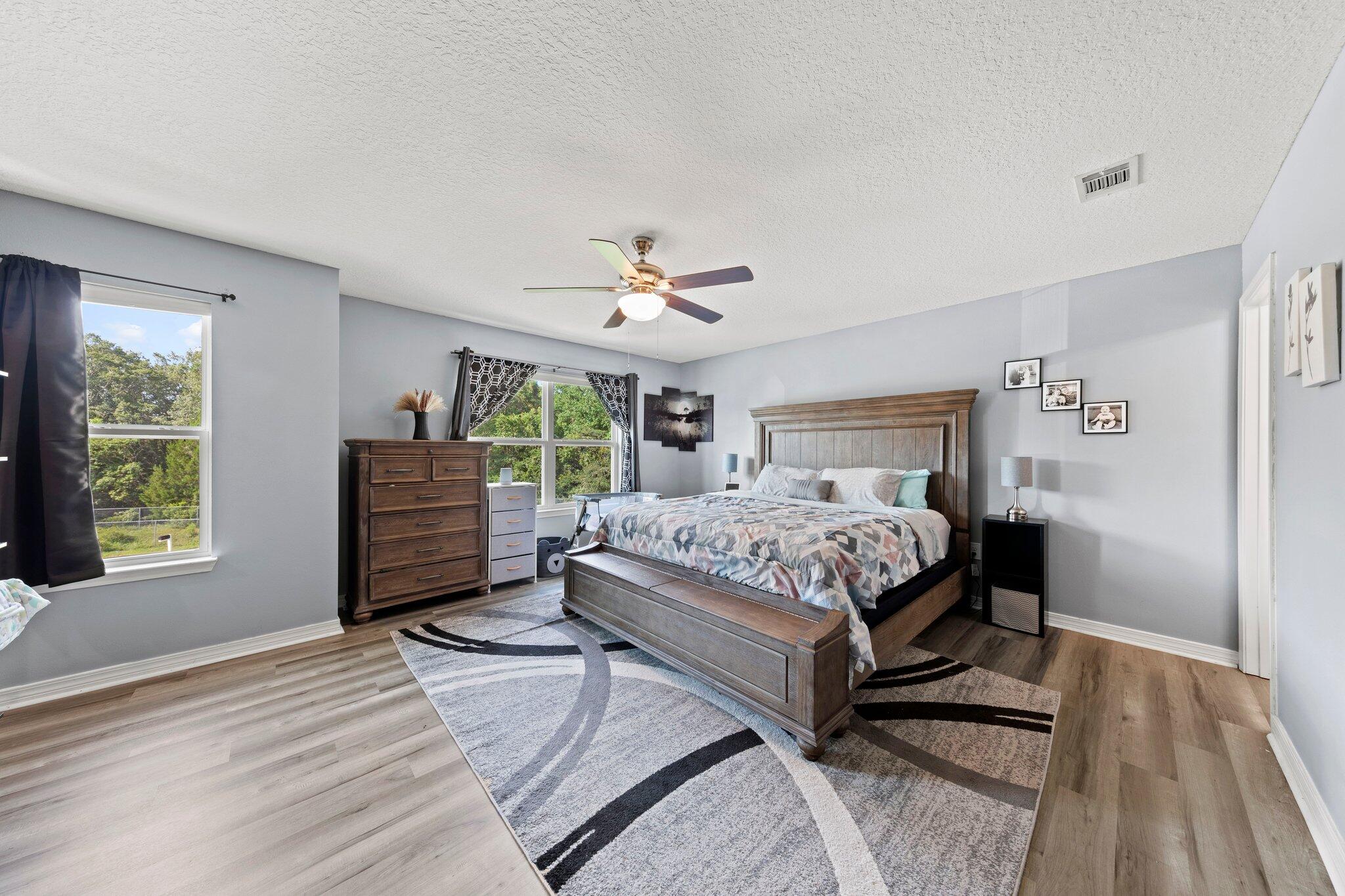 STILLWELL ESTATES - Residential