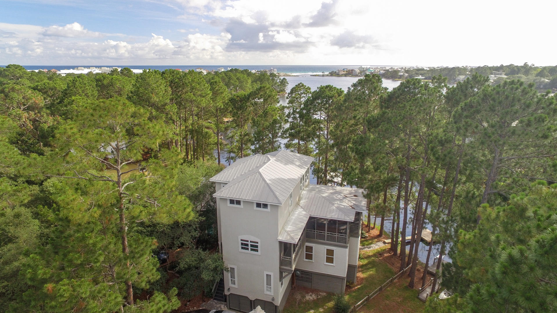 LAKEWOOD OF SEAGROVE BEACH - Residential