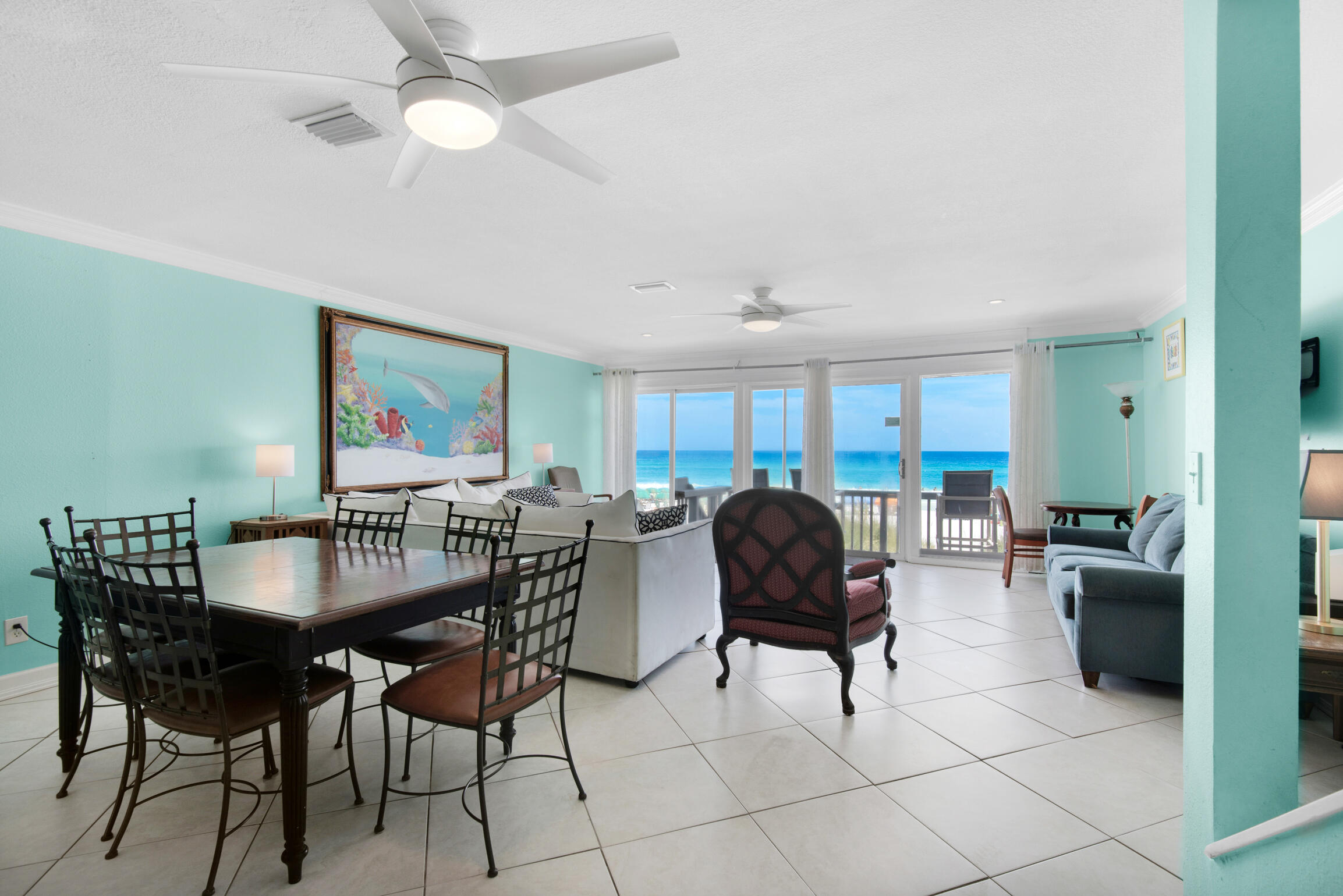 WHITECAPS T/H UNREC - Residential