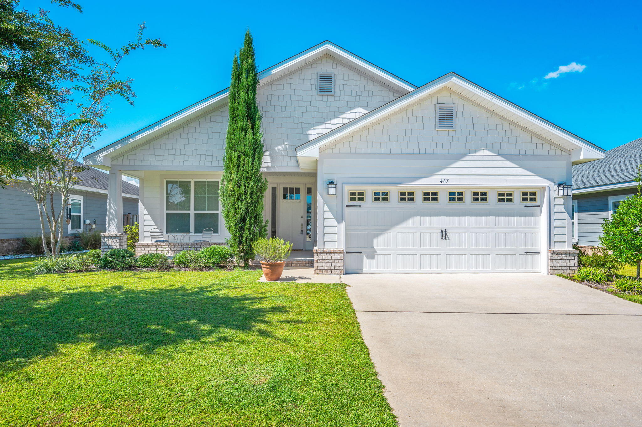 Welcome to this beautiful 4-bedroom, 2-bath home offering 1,825 sq/ft of modern living in a desirable newer neighborhood in Freeport. Built in 2020, this home features granite countertops, durable LVP flooring, and a bright, open floor plan. Enjoy outdoor living with a screened-in back patio and a fully fenced backyard. Community amenities include a neighborhood pool and clubhouse with a gym that is located just two houses down from this home. The neighborhood also features nature trails. This home is conveniently located approximately half a mile from the Publix shopping center for everyday essentials! Don't miss this move-in ready gem!Washer and dryer included!