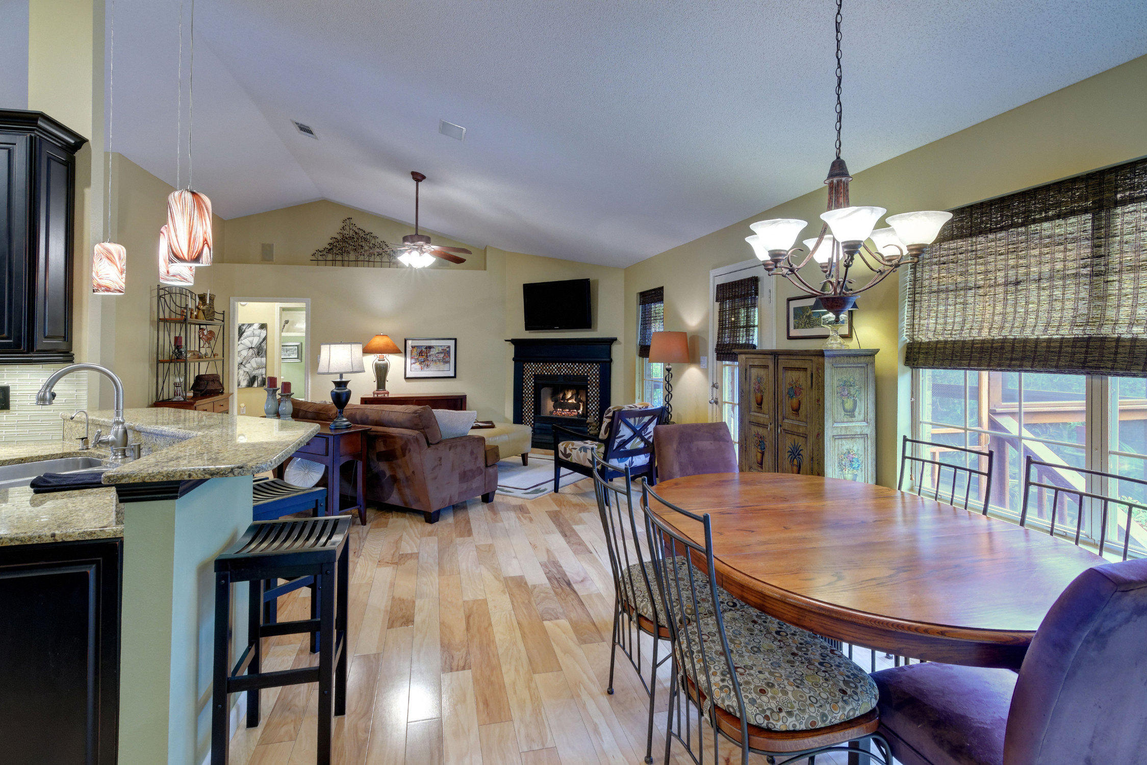 HIDDEN PINES S/D - Residential