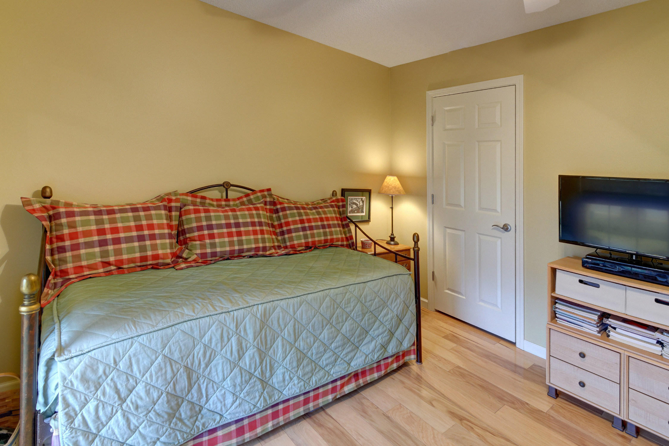 HIDDEN PINES S/D - Residential