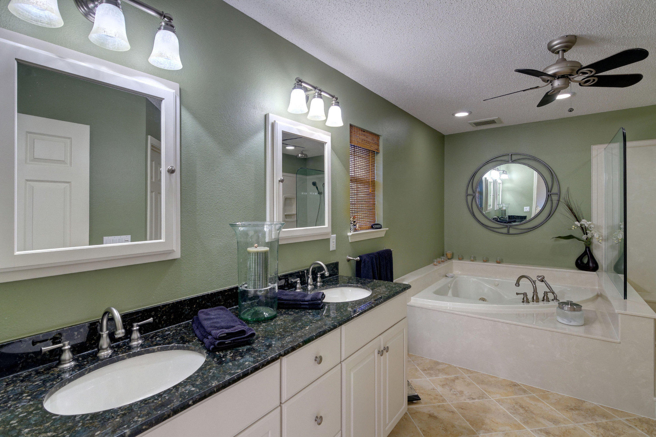 HIDDEN PINES S/D - Residential