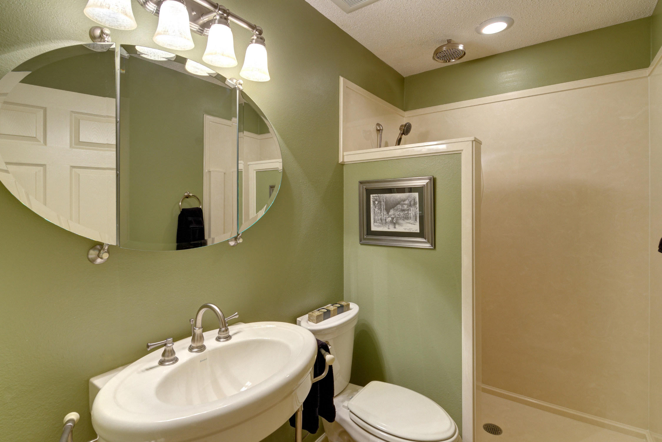 HIDDEN PINES S/D - Residential