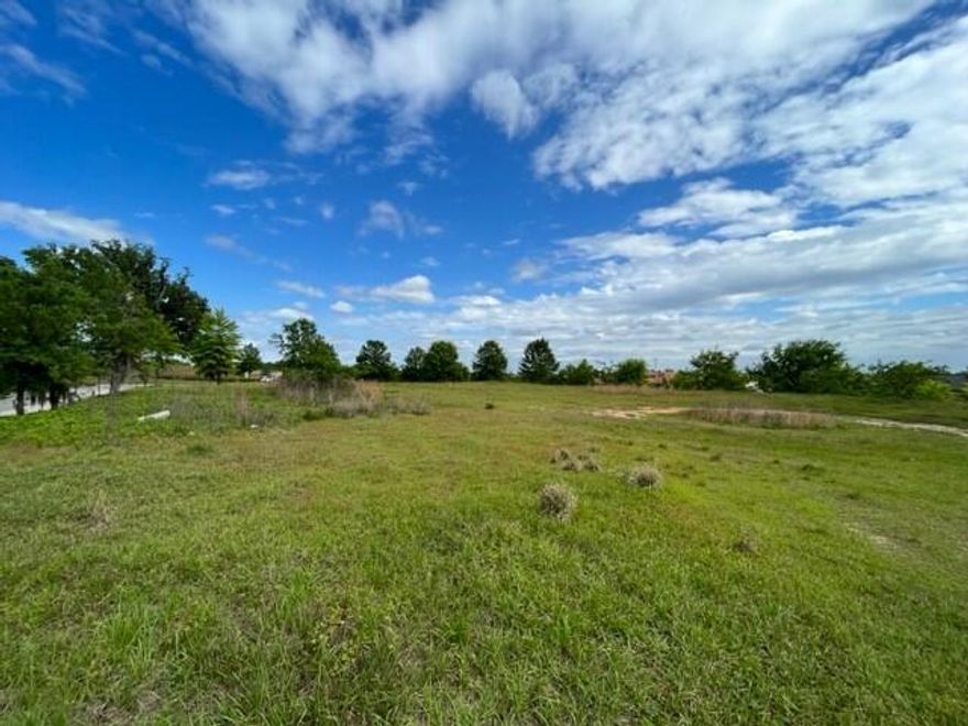 2.72 Acres ready for development in Fallschase Village Shopping Center in Tallahassee, along the booming Mahan Dr corridor. Co-tenants such as Costco, Walmart, Bass Pro Shops and many others create strong traffic and in a vibrant retail trade area. Ideal for office, retail, or mixed use. Development standards subject to Fallschase PUD requirements.