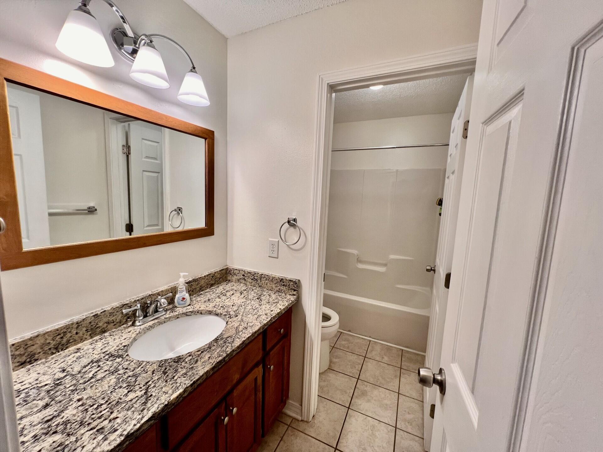 CHEROKEE BEND S/D PH 2 - Residential