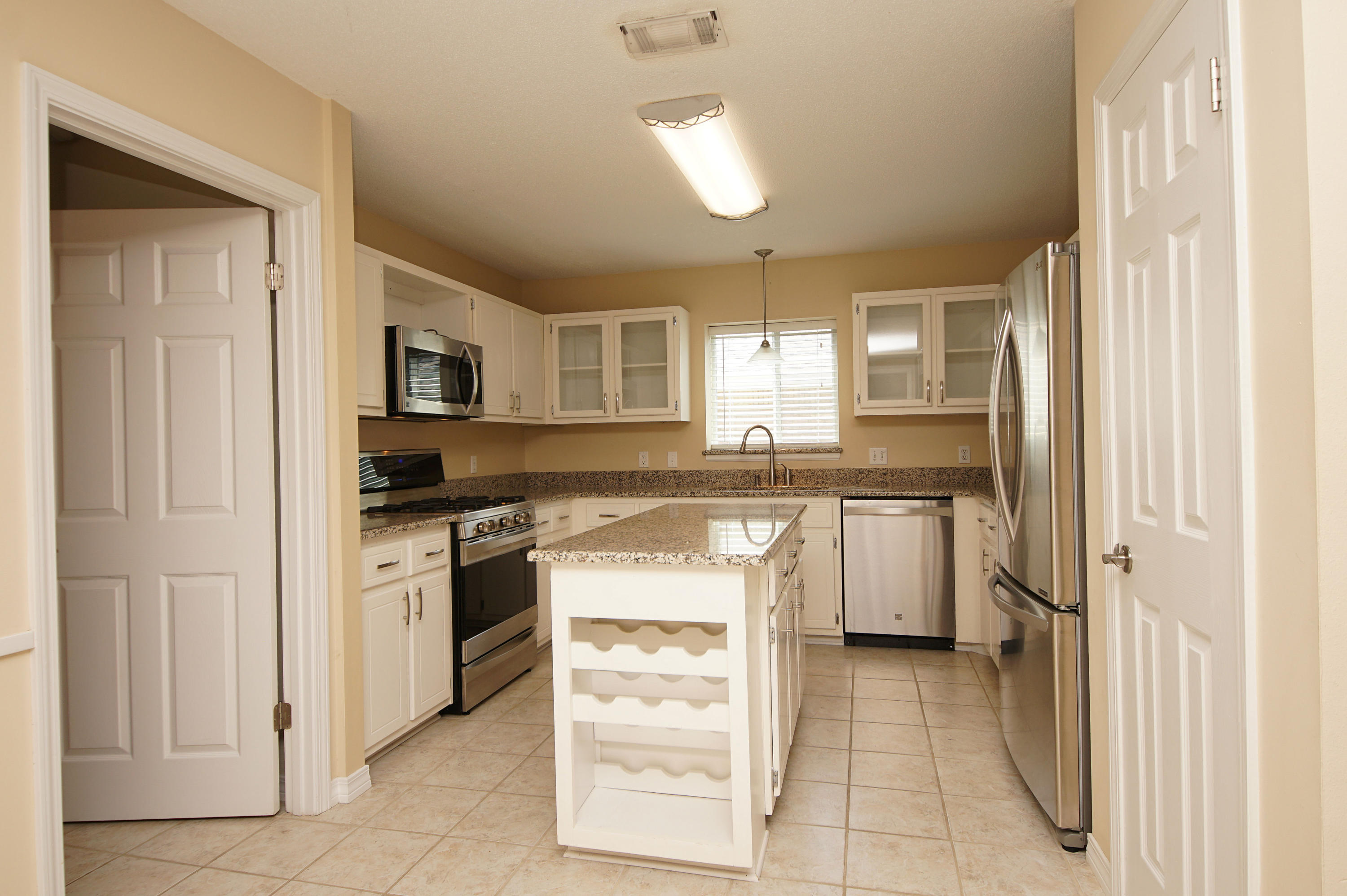 PARKWOOD PLACE AT BLUEWATER BAY - Residential