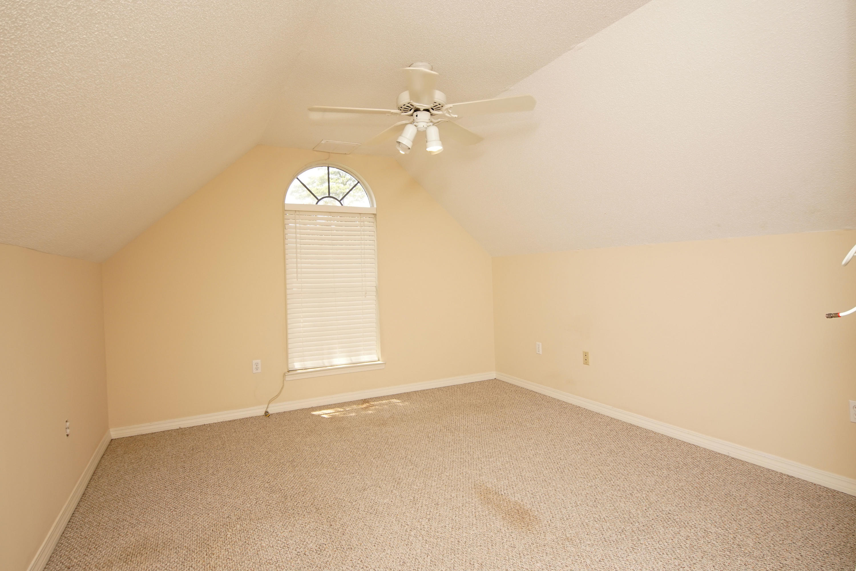 PARKWOOD PLACE AT BLUEWATER BAY - Residential