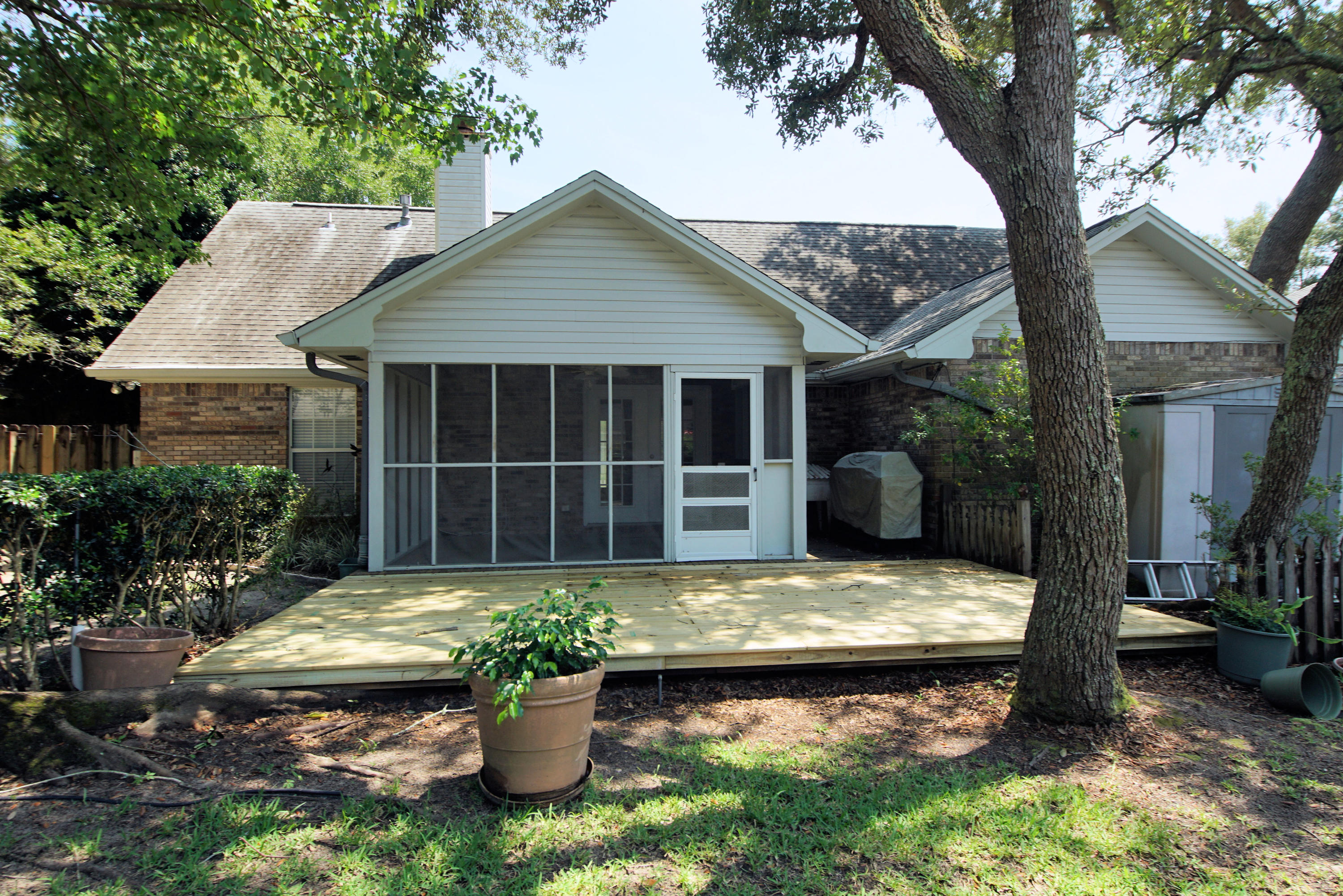 PARKWOOD PLACE AT BLUEWATER BAY - Residential