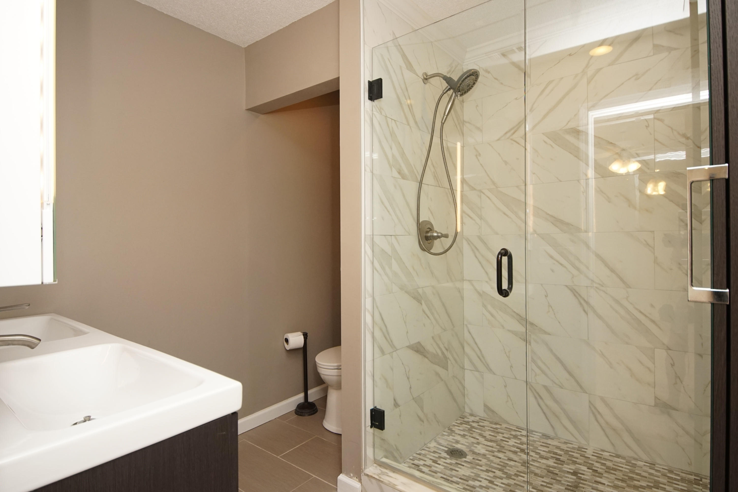 PARKWOOD PLACE AT BLUEWATER BAY - Residential