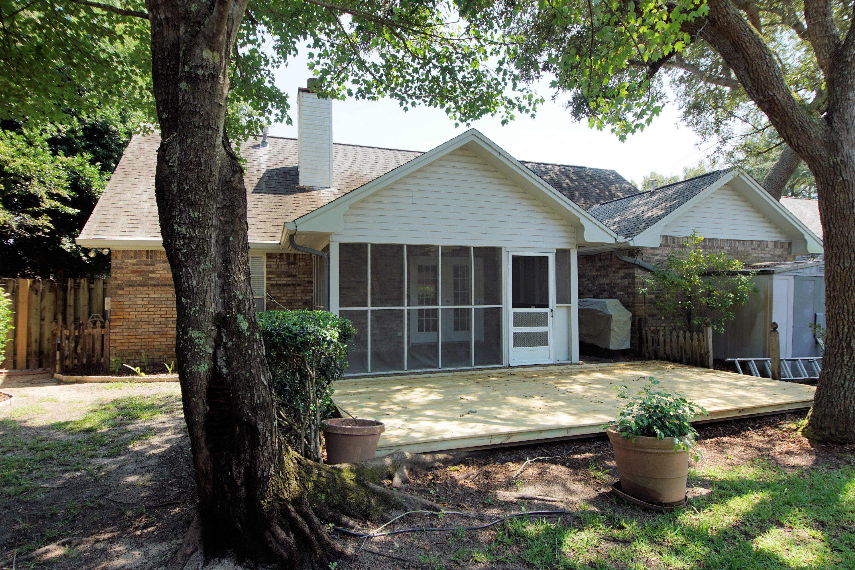 PARKWOOD PLACE AT BLUEWATER BAY - Residential