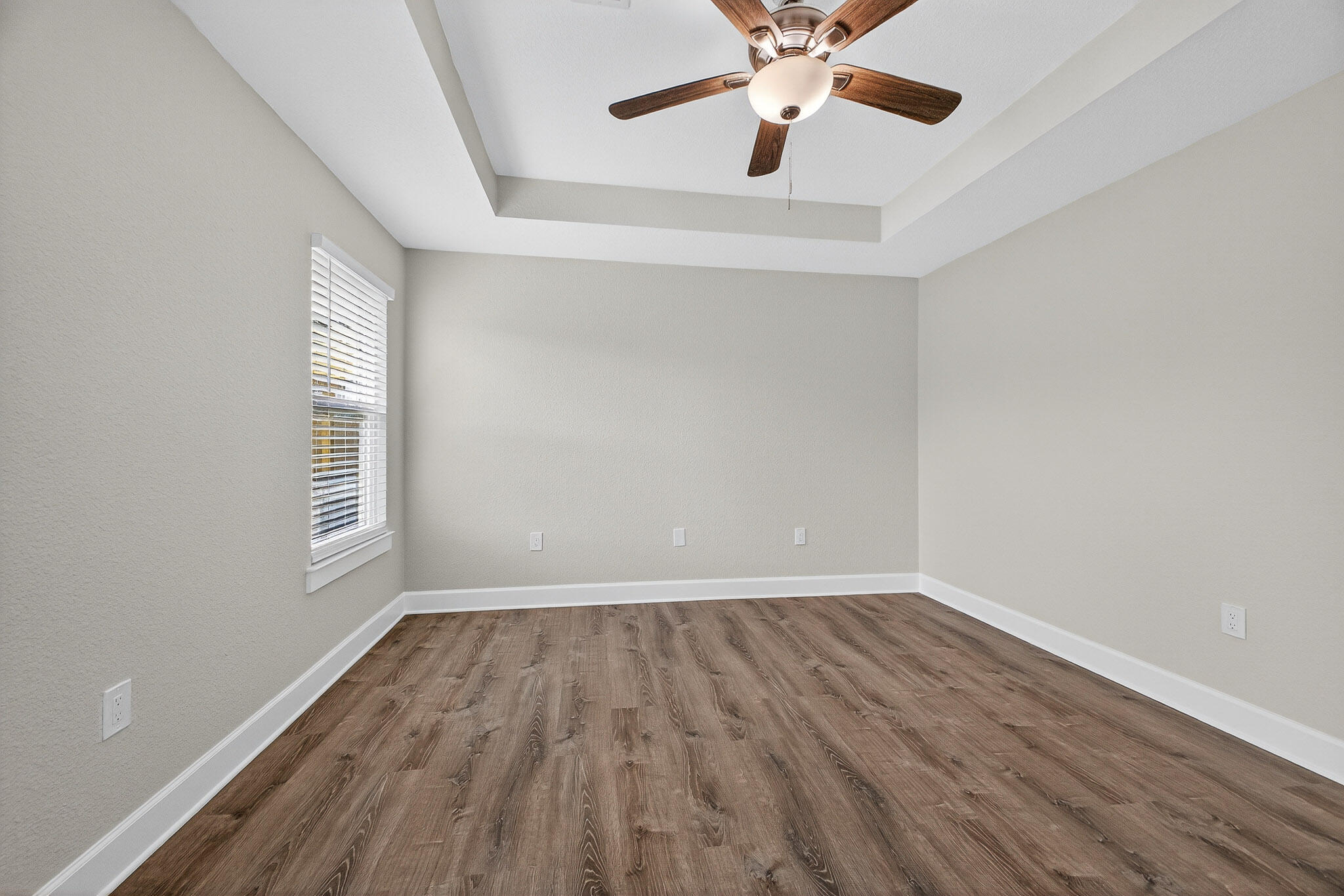 FAIRCHILD ESTATES - Residential