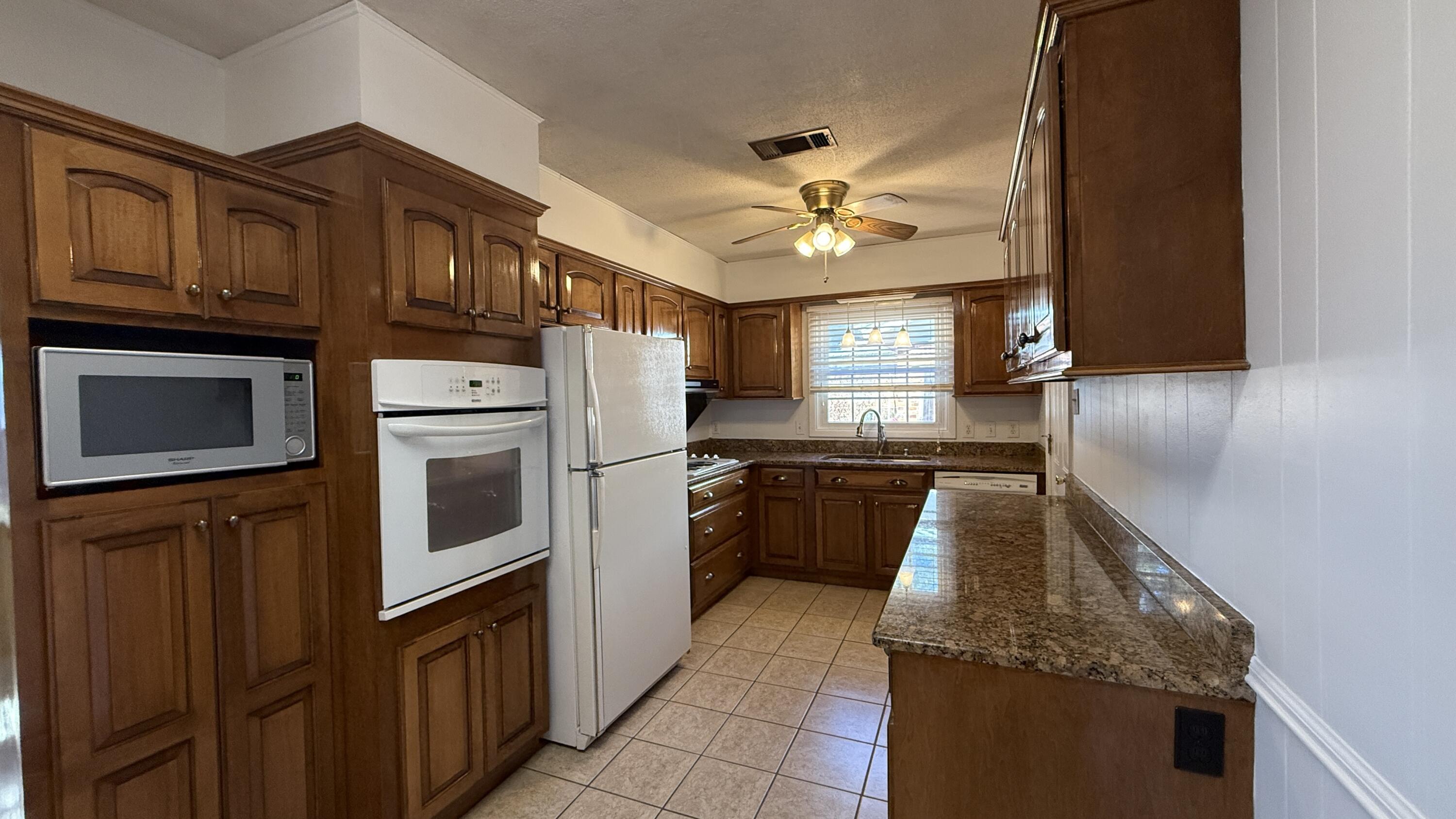 LEOTA MILLER S/D - Residential