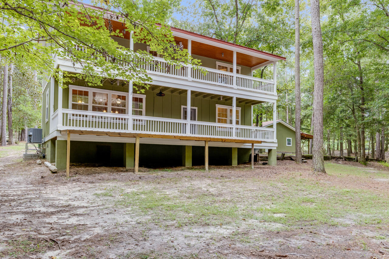 NO RECORDED SUBDIVISION - Residential