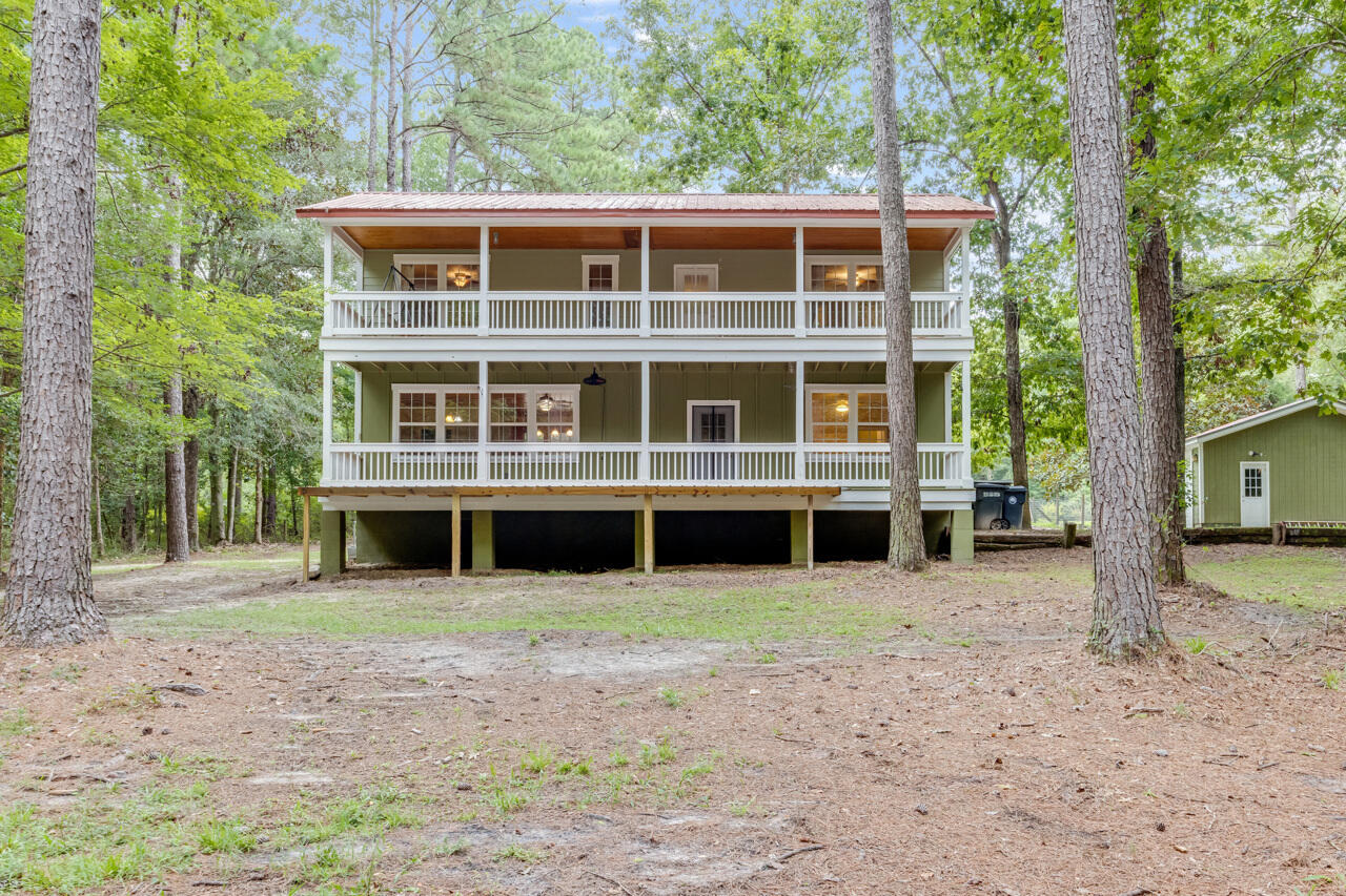 NO RECORDED SUBDIVISION - Residential