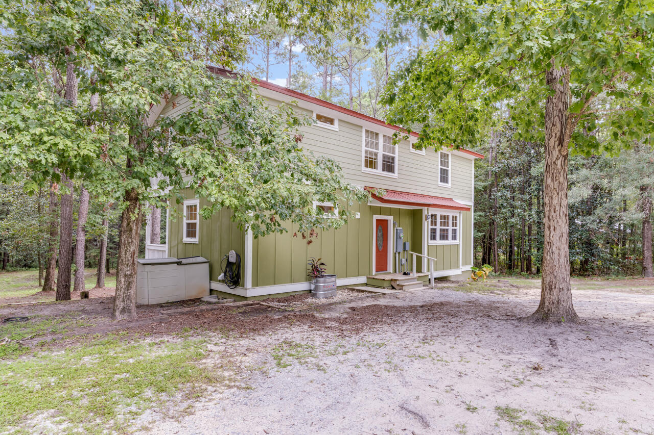 NO RECORDED SUBDIVISION - Residential