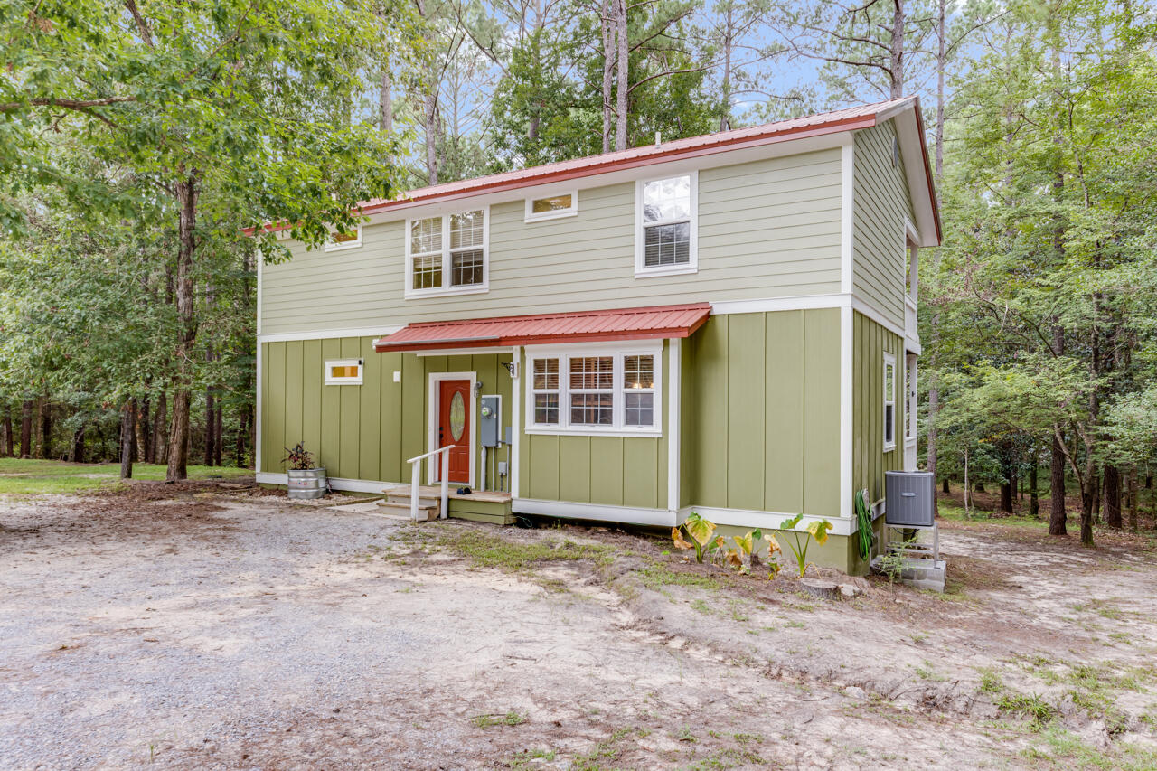 NO RECORDED SUBDIVISION - Residential