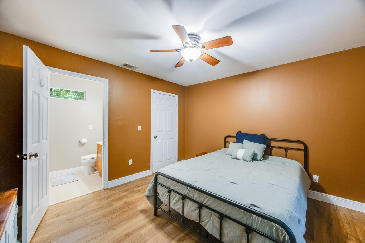 NO RECORDED SUBDIVISION - Residential