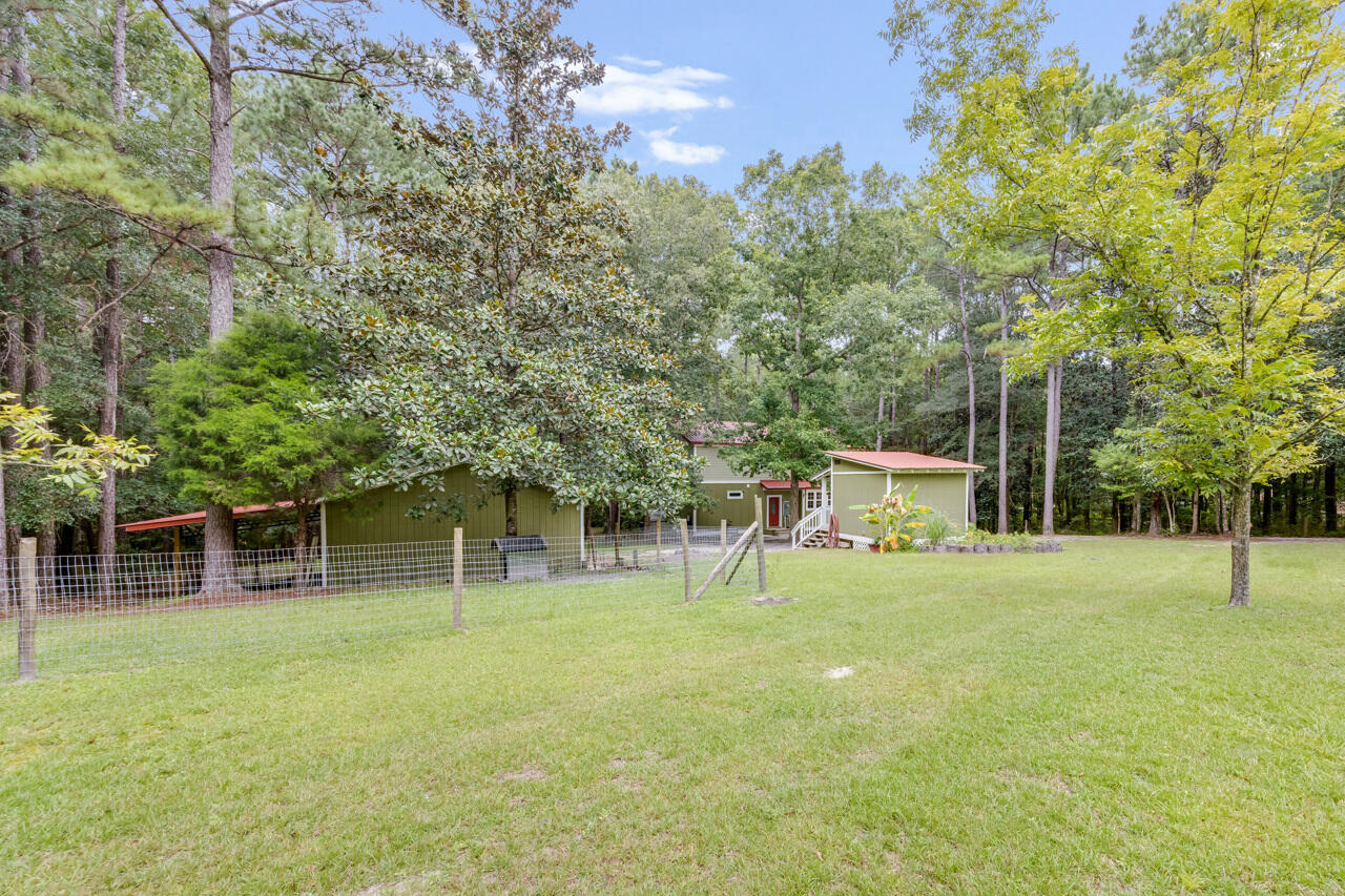 NO RECORDED SUBDIVISION - Residential