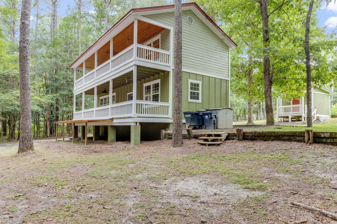NO RECORDED SUBDIVISION - Residential