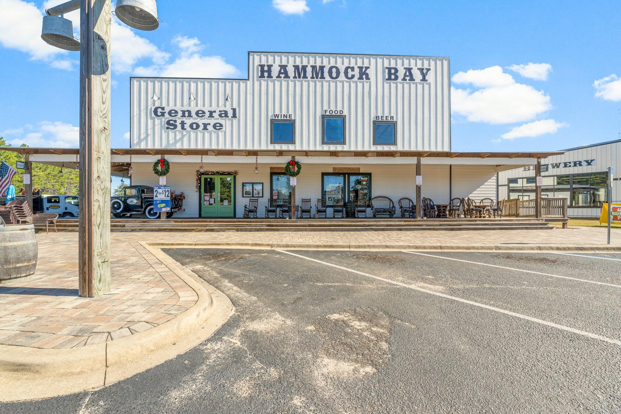 HAMMOCK BAY - Residential