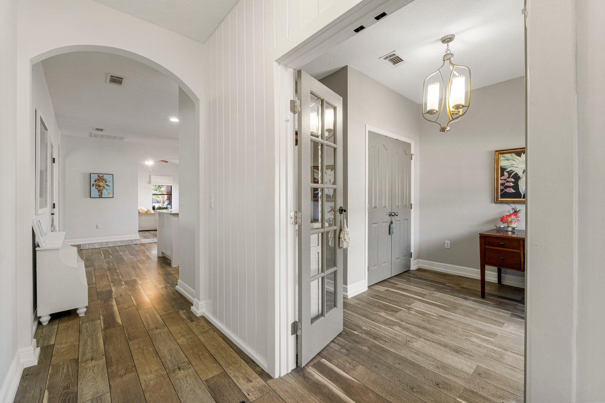 HAMMOCK BAY - Residential