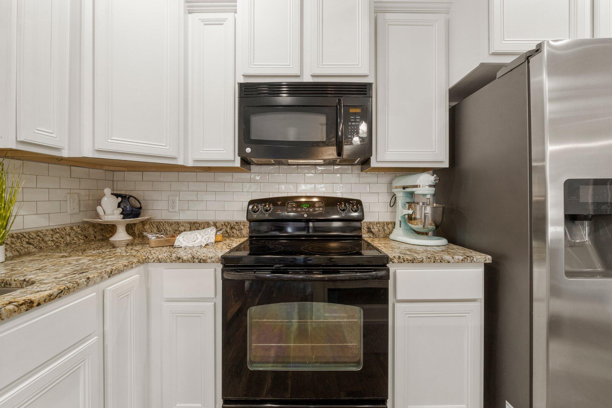 HAMMOCK BAY - Residential