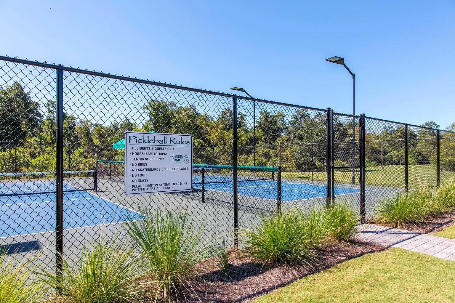 HAMMOCK BAY - Residential