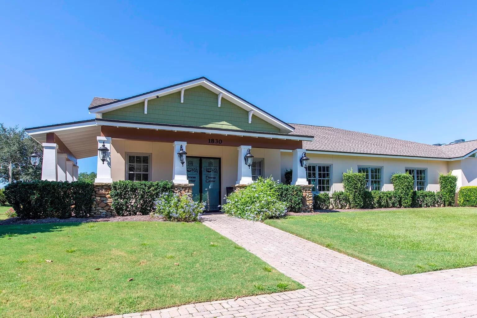 HAMMOCK BAY - Residential