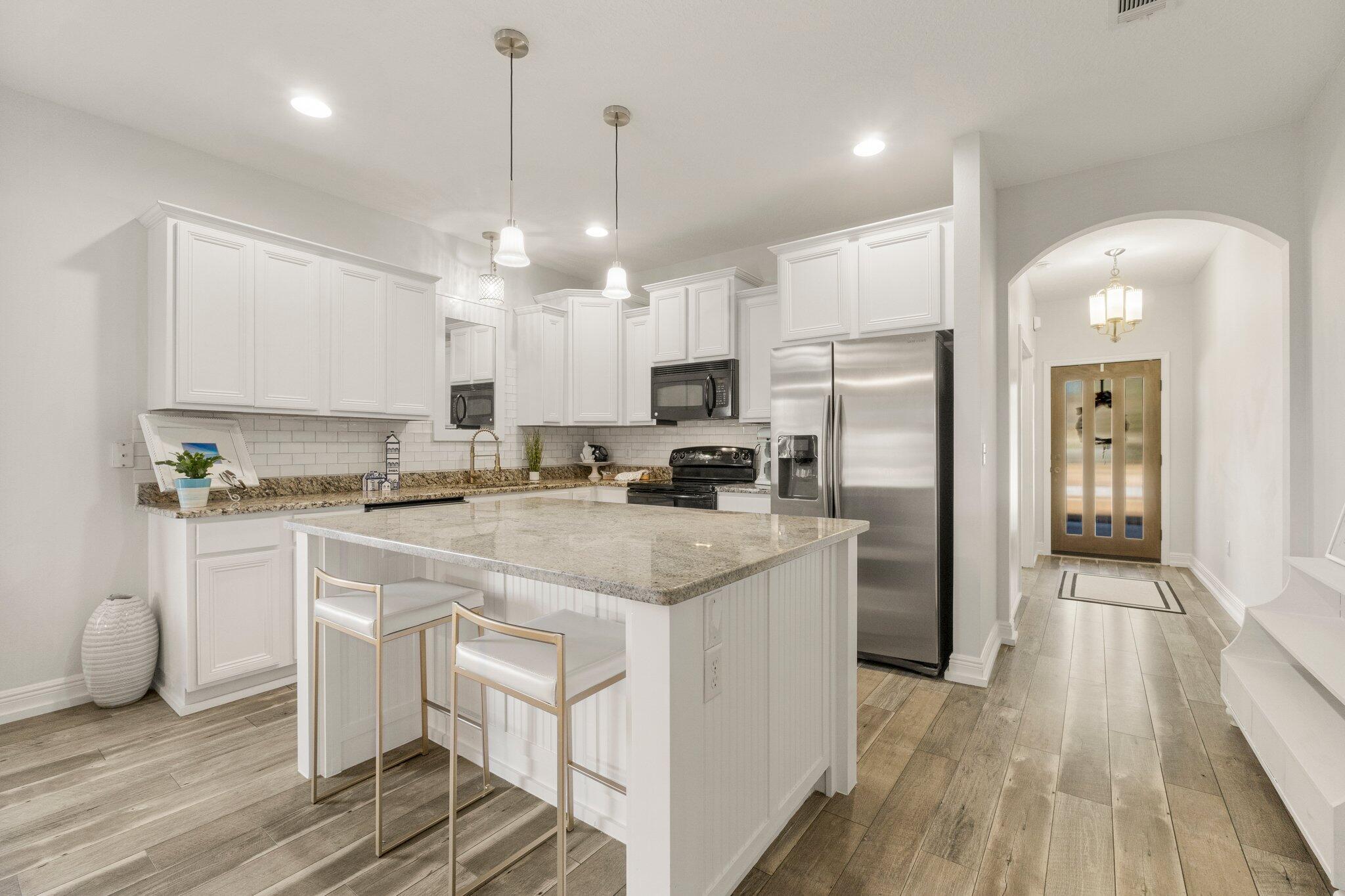 HAMMOCK BAY - Residential