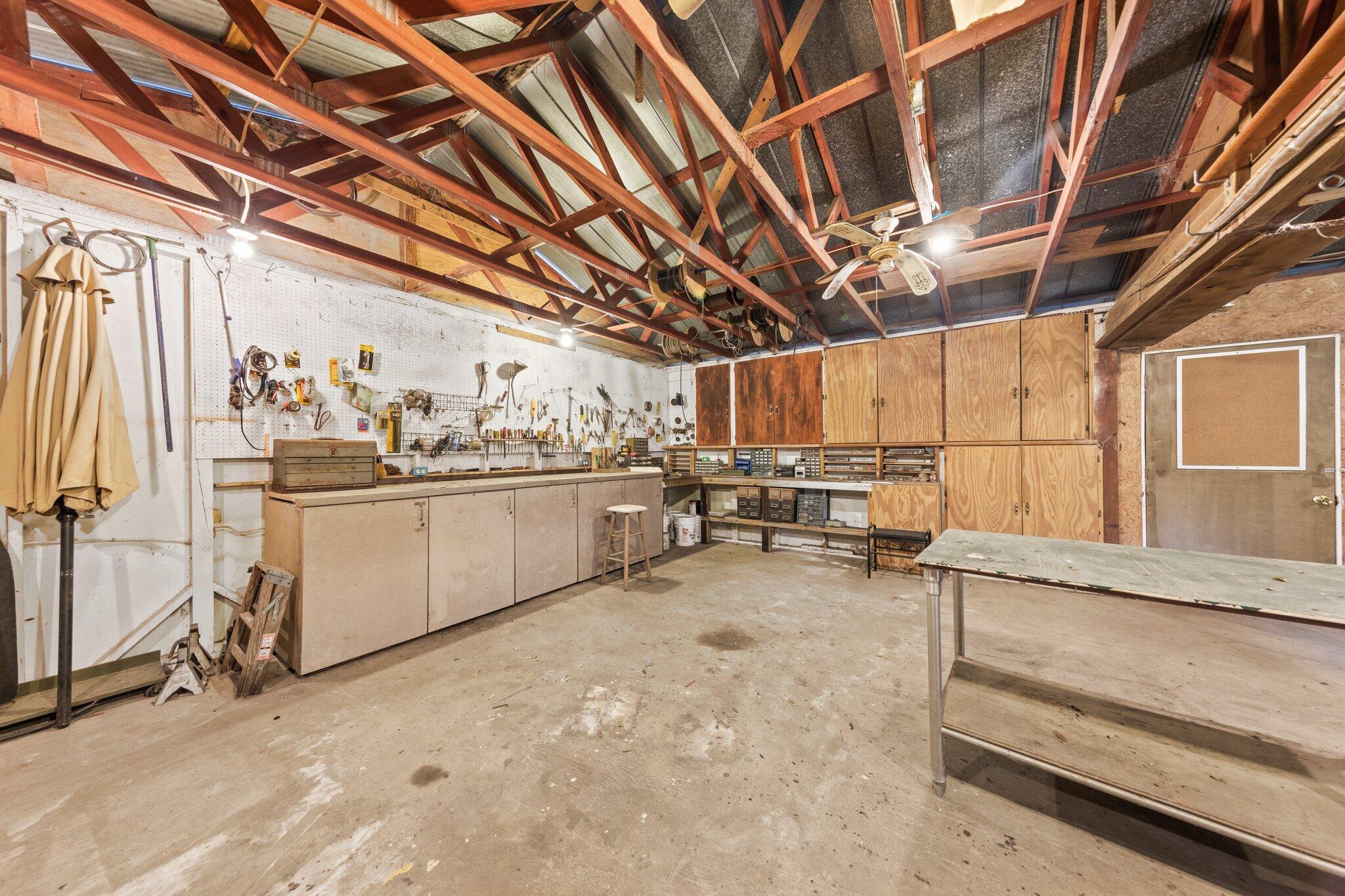 MULLET CREEK - Residential Lease