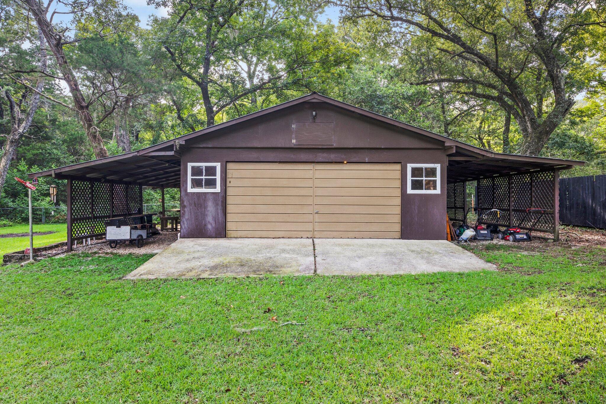 MULLET CREEK - Residential Lease