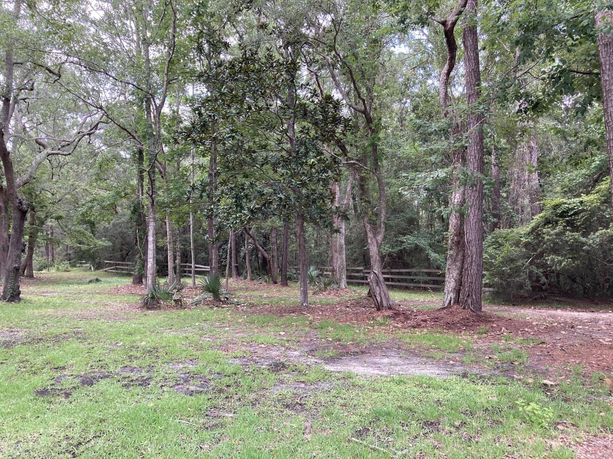 Lagrange Bayou S/D Unrecd - Residential