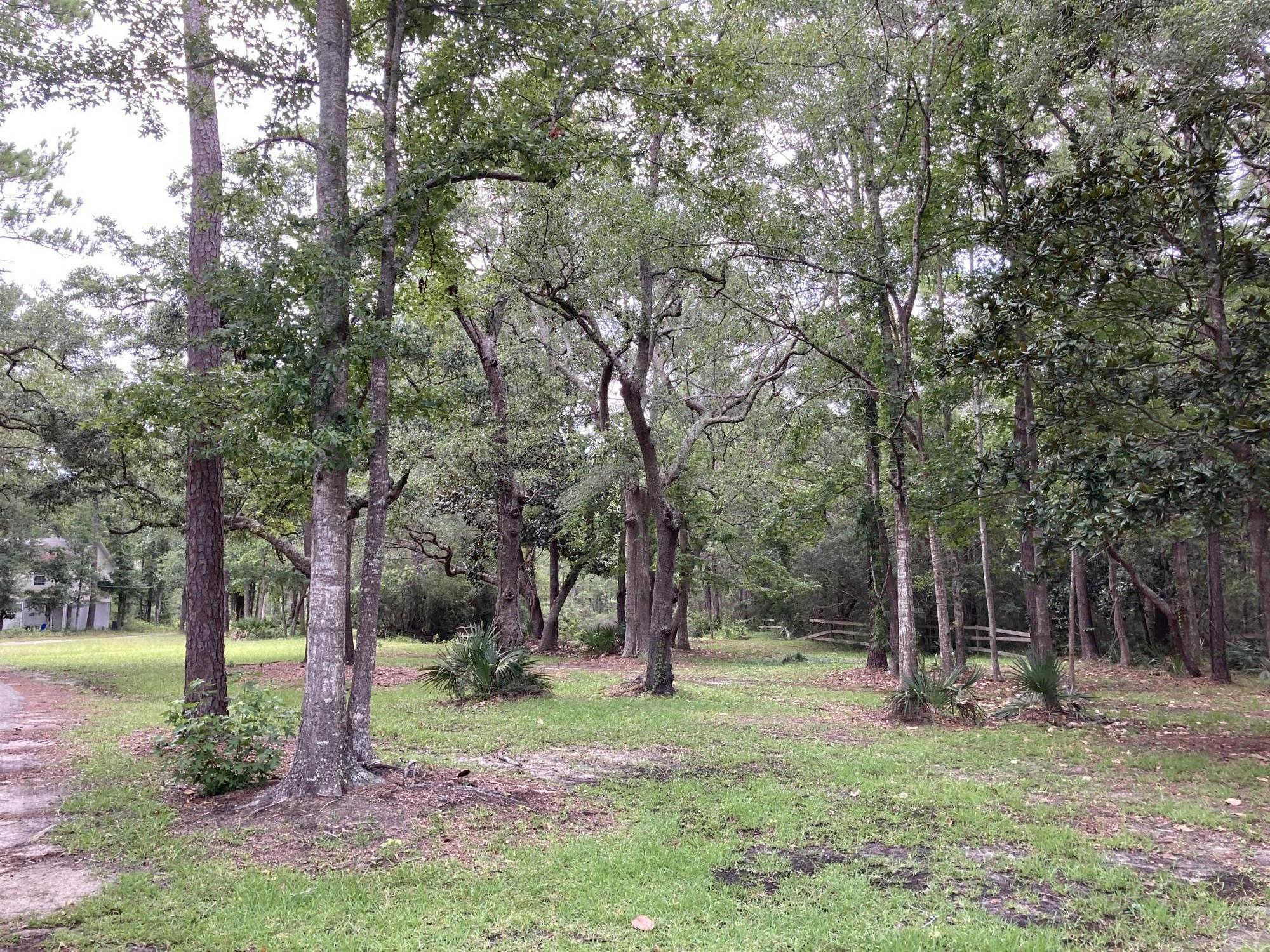 Lagrange Bayou S/D Unrecd - Residential