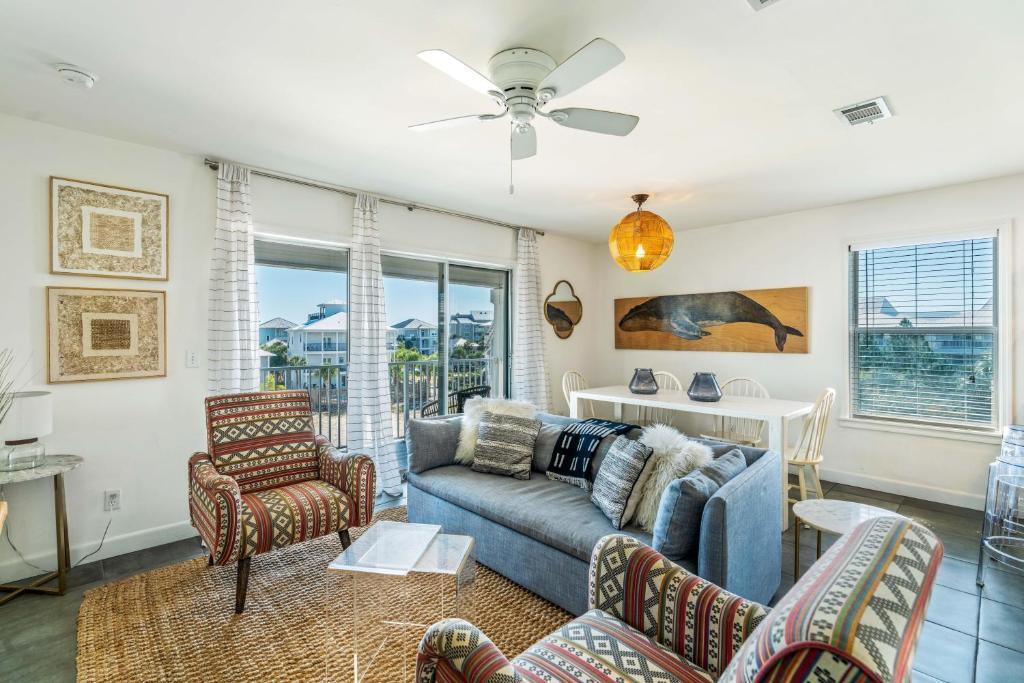 BEACHSIDE VILLAS CONDO - Residential